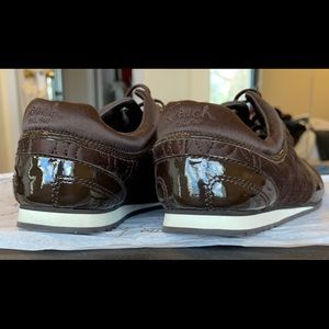 Coach sneakers size 9